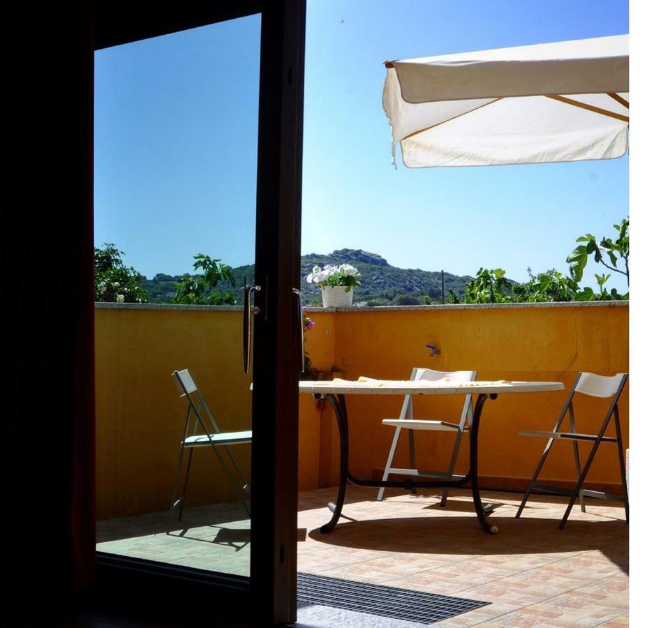 Casa Duminicheddha, Mare E Relax In Gallura Bassacutena Екстер'єр фото